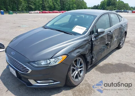 2017 Ford Fusion S z USA, uszkodzony, nr VIN 3FA6P0G77HR269767